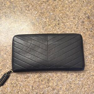 Covet by Stella and Dot Wallet
